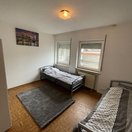 1 Zimmer Fuer 2 Personen Bruchsal Luaran gambar